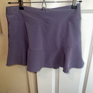 XS Women’s Nike Skirt (purple)